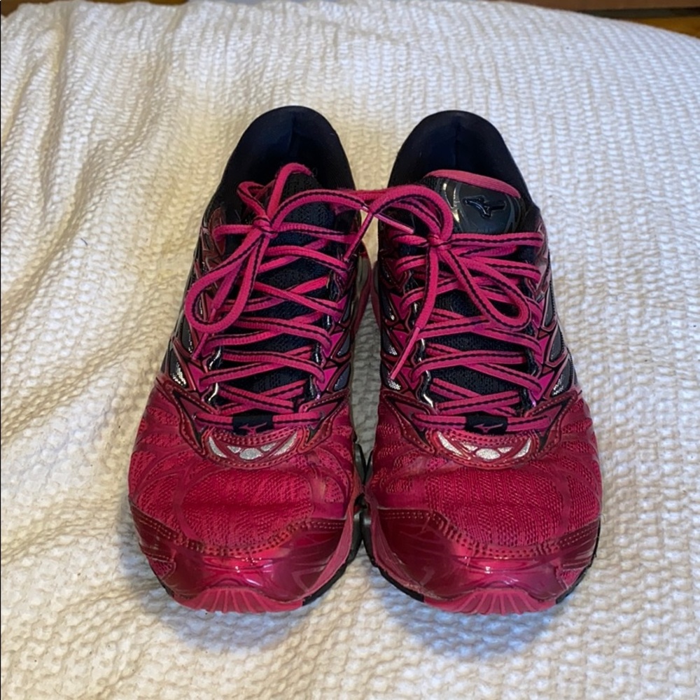 Mizuno Wave Prophecy Sneakers